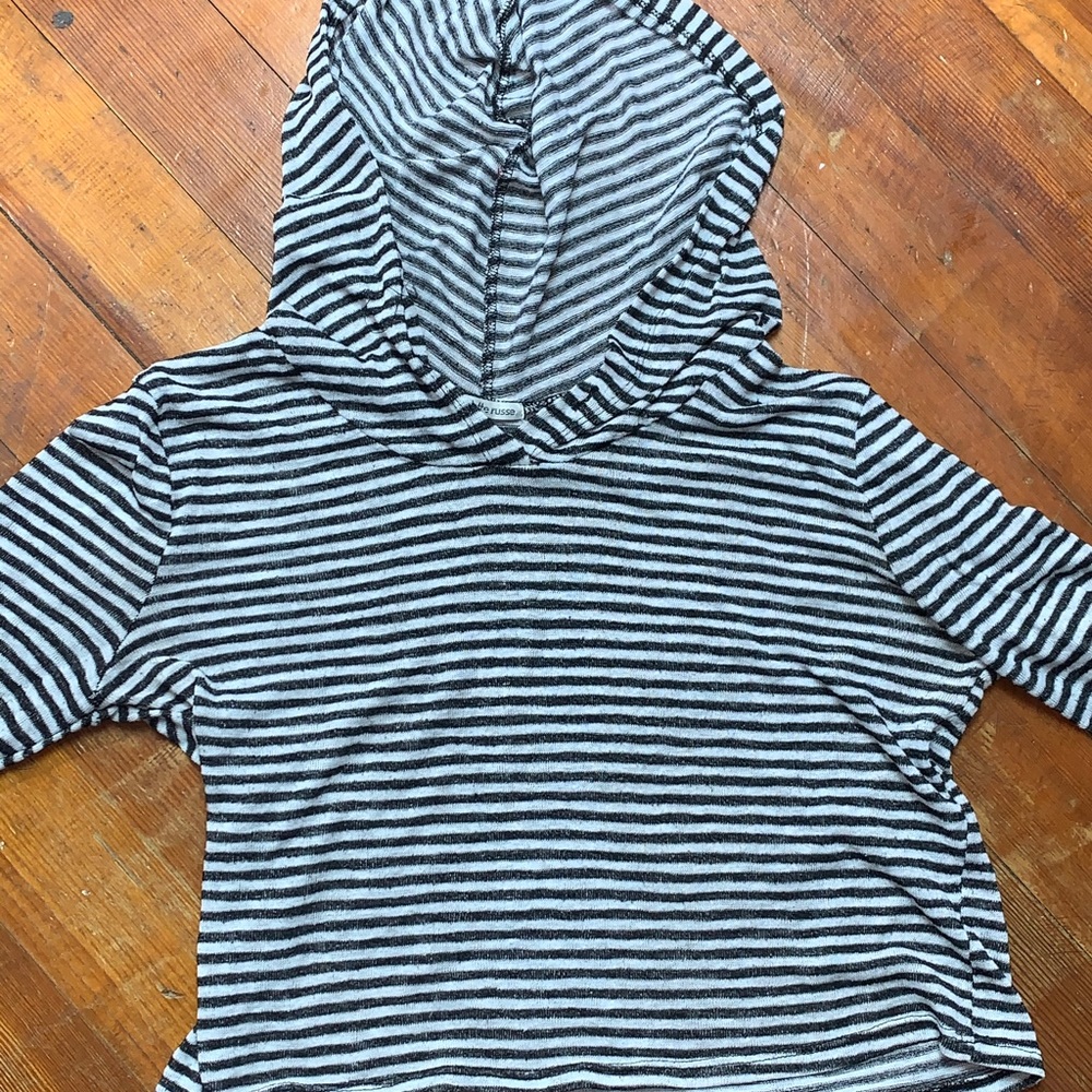 Cropped striped sweatshirt